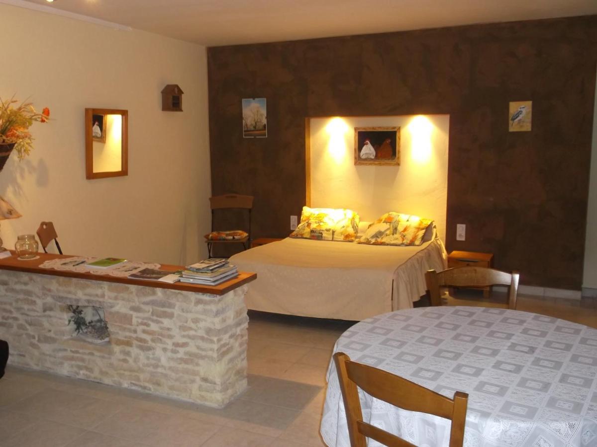 Bed and Breakfast Ma Cabotte De Bourgogne Marmagne  Экстерьер фото