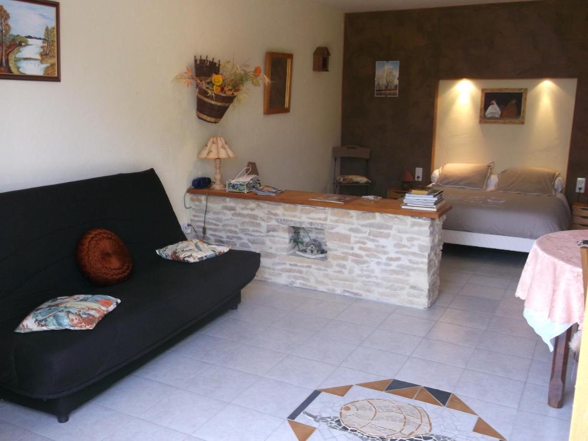 Bed and Breakfast Ma Cabotte De Bourgogne Marmagne  Экстерьер фото